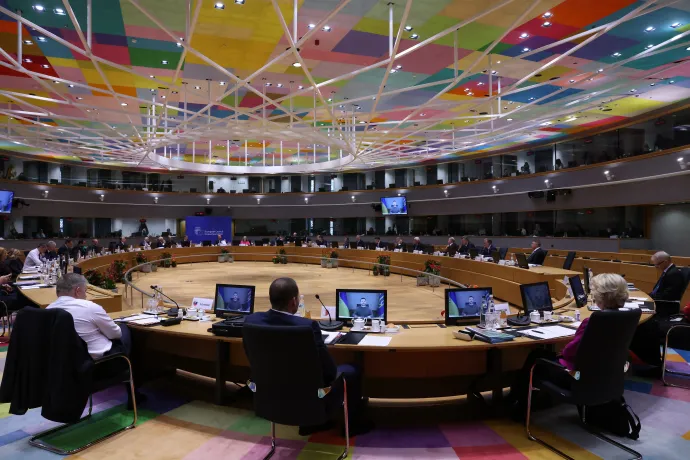 Az Európai Tanács csütörtöki csúcstalálkozója, ahova Zelenszkij ukrán elnök videohívással csatlakozott be – Fotó: Dario Pignatelli / EU
