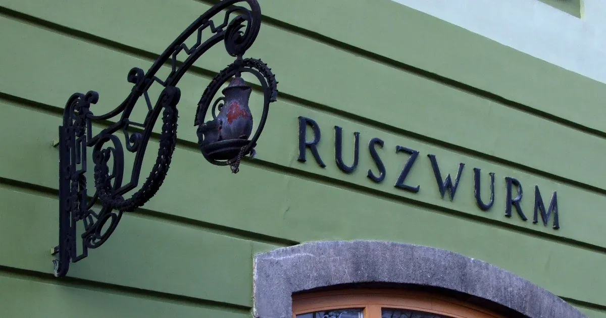 A fideszes vizsgálóbizottság bűncselekményre utaló jeleket fedezett fel a Ruszwurm-ügyben