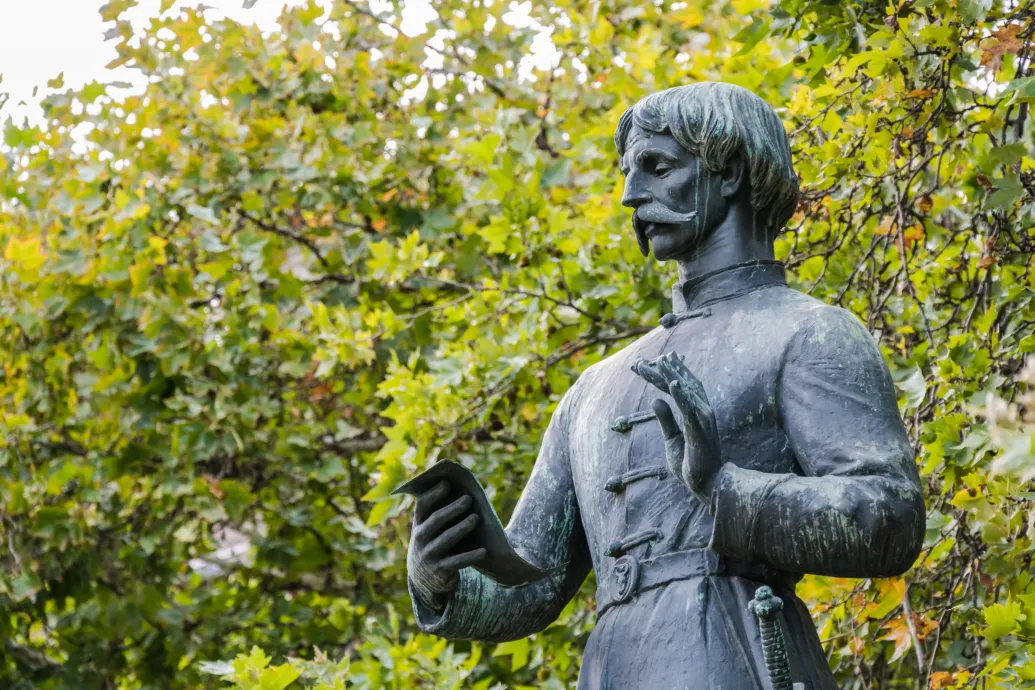 Hamarosan már arabul is olvashat Balassi-verseket