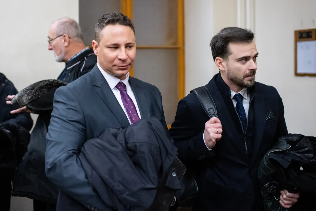 Enyhítették Schadl György házi őrizetét, mostantól továbbképzésekre is járhat