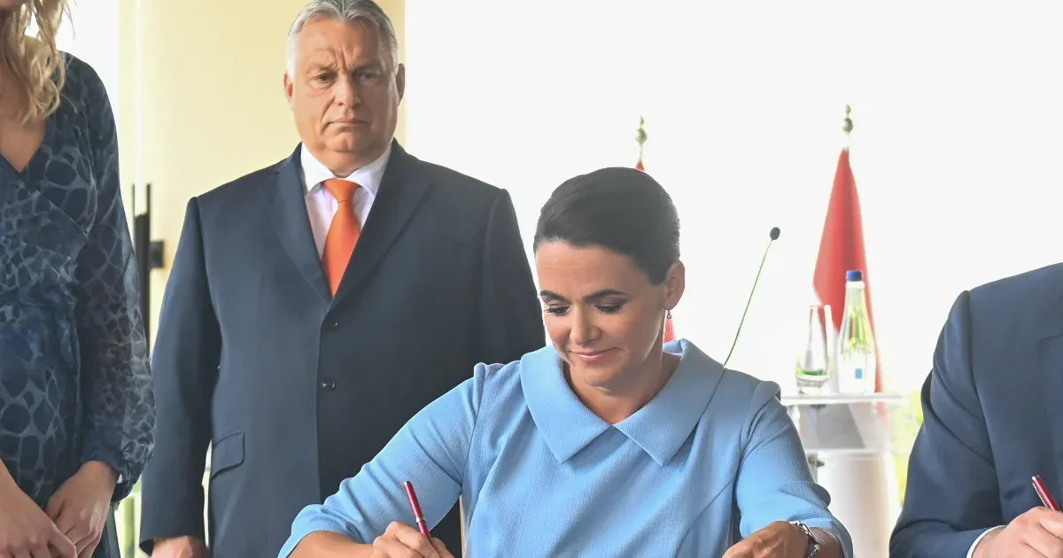 Novák stábja próbált magyarázatot adni a kegyelmi döntésre, de Orbán nem fogadta el Novák stábja próbált magyarázatot adni a kegyelmi döntésre, de Orbán nem fogadta el