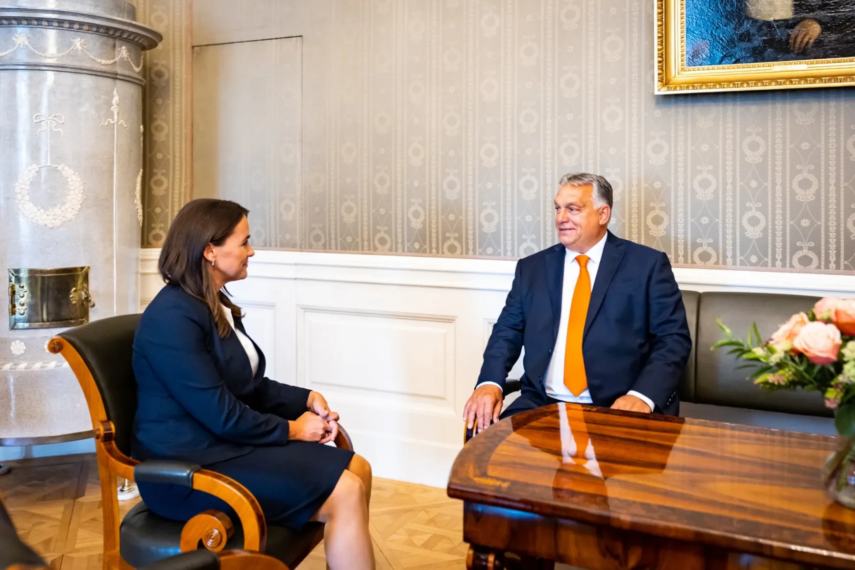 Orbán elengedte szövetségese, Novák Katalin kezét a külföldi lapok szerint