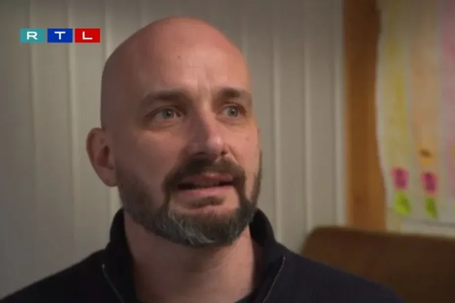 „Lefogta a gyerekeket, hogy más bánthassa őket” – megszólalt K. Endréről két volt kollégája