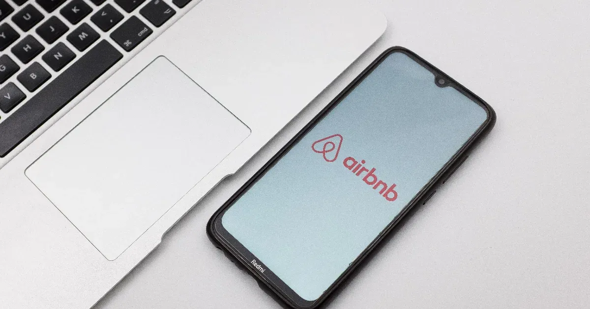 Szavazáson dönthetik el a terézvárosiak, hogy betiltsák-e az Airbnb-t a kerületben
