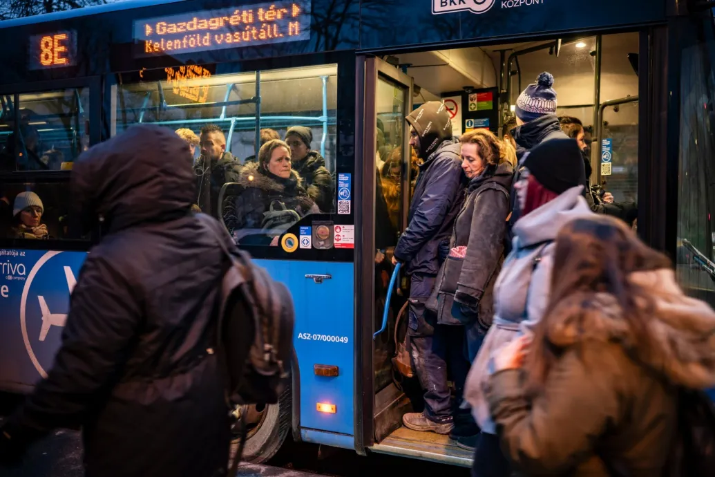 Ezeket a helyszíneket zárják le az esti tüntetés miatt