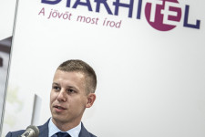A külsős költségek ötödét a Rogán-féle kommunikáció vitte el a Diákhitel Központnál