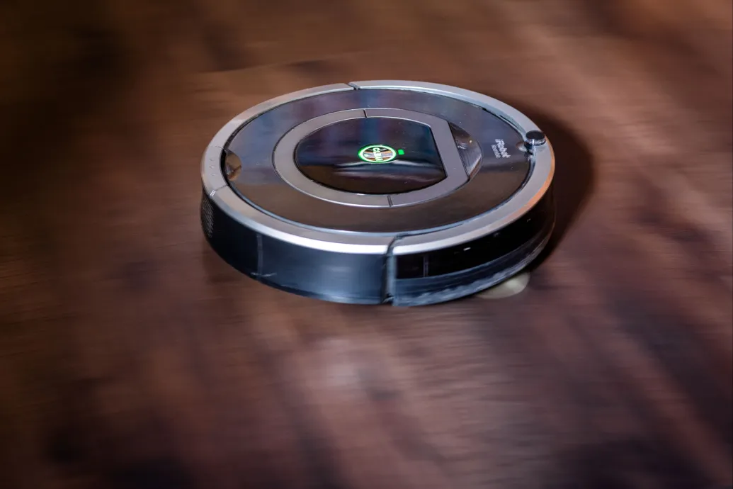 Mi a közös a csirke far-hátban, a robotporszívóban és egy 22 éves Volkswagen Polóban?