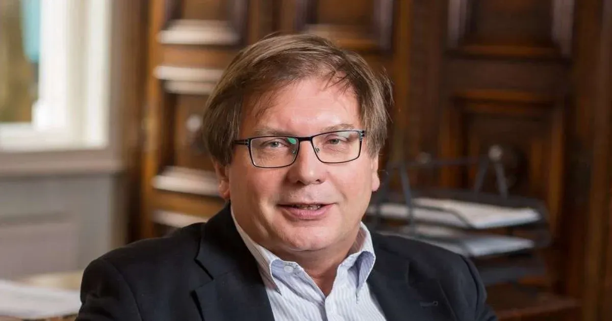 A Kossuth rádióban kért bocsánatot a gyermekotthonok bántalmazottaitól az evangélikus egyház elnök-püspöke