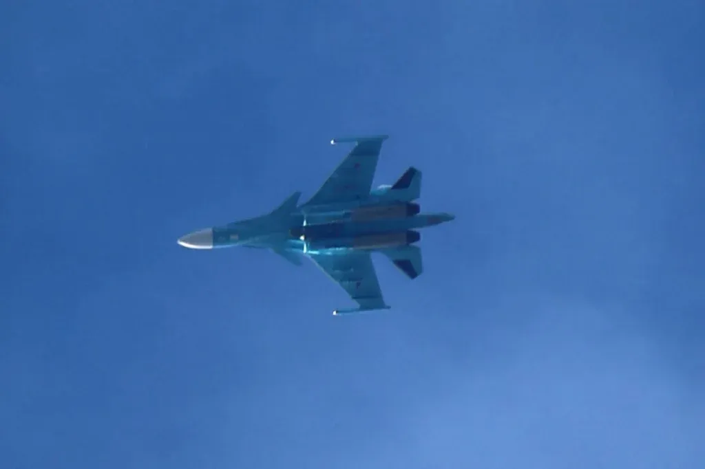 Az ukrán légierő lelőtt egy orosz vadászbombázót, de a precíziós bombák ellen nem tud védekezni