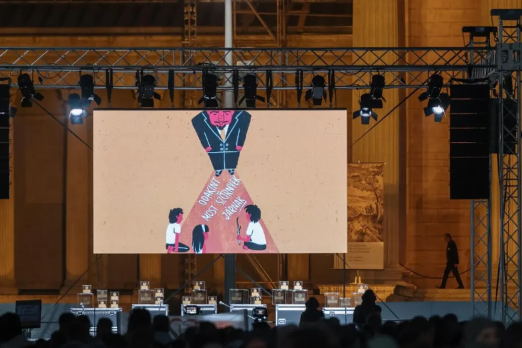 203 millió forint gyűlt össze a pénteki tüntetésen indított gyűjtésre