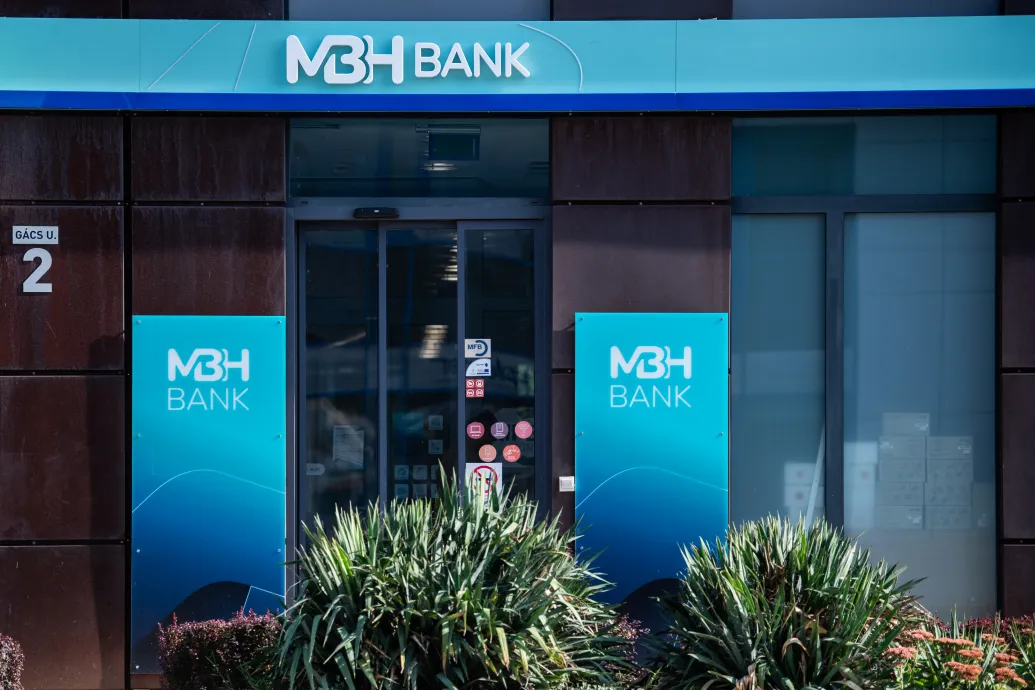 10-10 milliós bírságot szabott ki a jegybank az Erste és az MBH Bankra