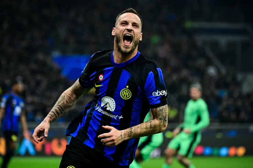 Az Inter tovább menetel, a PSV véleményes tizenegyessel játszott döntetlent a Dortmund ellen