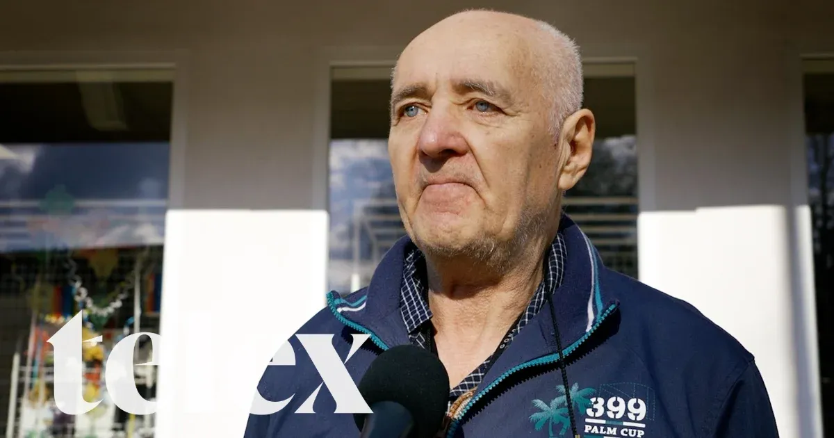 A kegyelmi ügyről nem hallottam, csak hogy problémák vannak a buzikkal