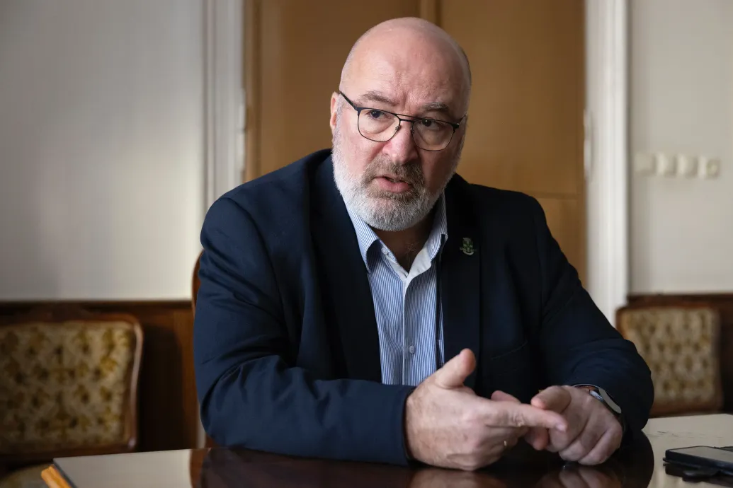 Pikó András: A kerületben őrzik a Fidesz Kába kövét, szeretnék visszakapni, és mindent be is vetnek