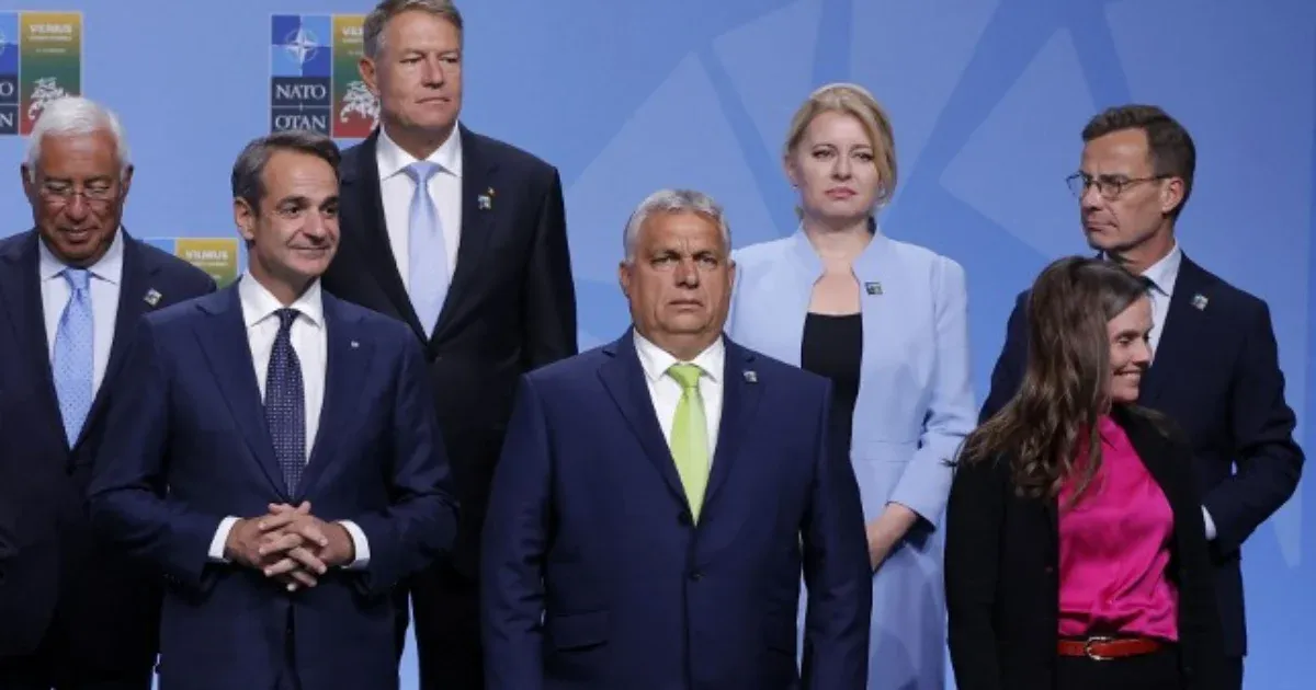 Megsértődtek, elfoglaltak voltak, vitáztak, majd kiderült: a svéd miniszterelnök látogatására vártak