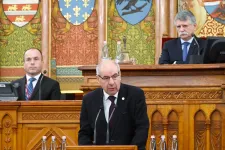 A Fidesz azt üzeni, hogy az államfői poszt nem fontos – elemző Sulyok Tamás jelöléséről