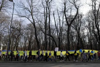 Bukarestben, Aradon és Szatmáron is tüntettek az ukrajnai háború második évfordulóján