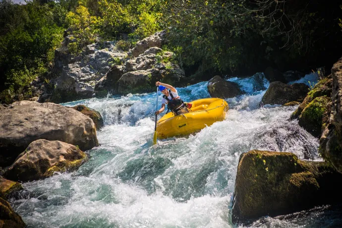 Rafting a Cetina folyón. Photo: Ivo Biočina