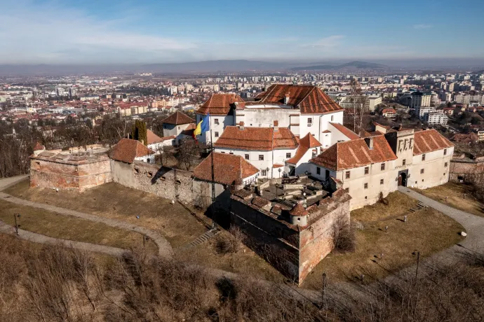 A brassói Fellegvárnál sürgősségi munkálatok kezdődnek, májusban újranyithat