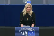 Az EU átláthatóbbá tenné a politikai reklámokat, a Fidesz cenzúrát lát