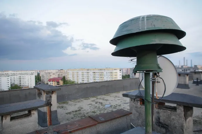 Szerdán az egész országban megszólalnak a szirénák