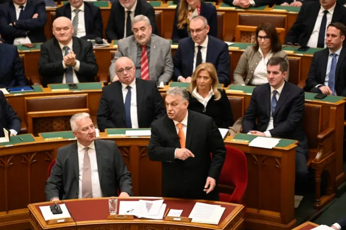 Orbán tries to shift blame for sexual abuse at orphanage on opposition, hoping to avoid having to talk about presidential pardon