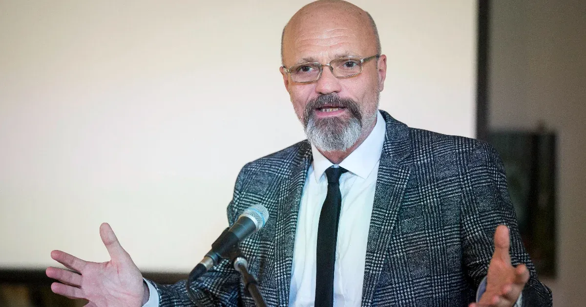 Zacher Gábor: A marihuána legalizálásáról tudományos, nem politikai alapon kell beszélni