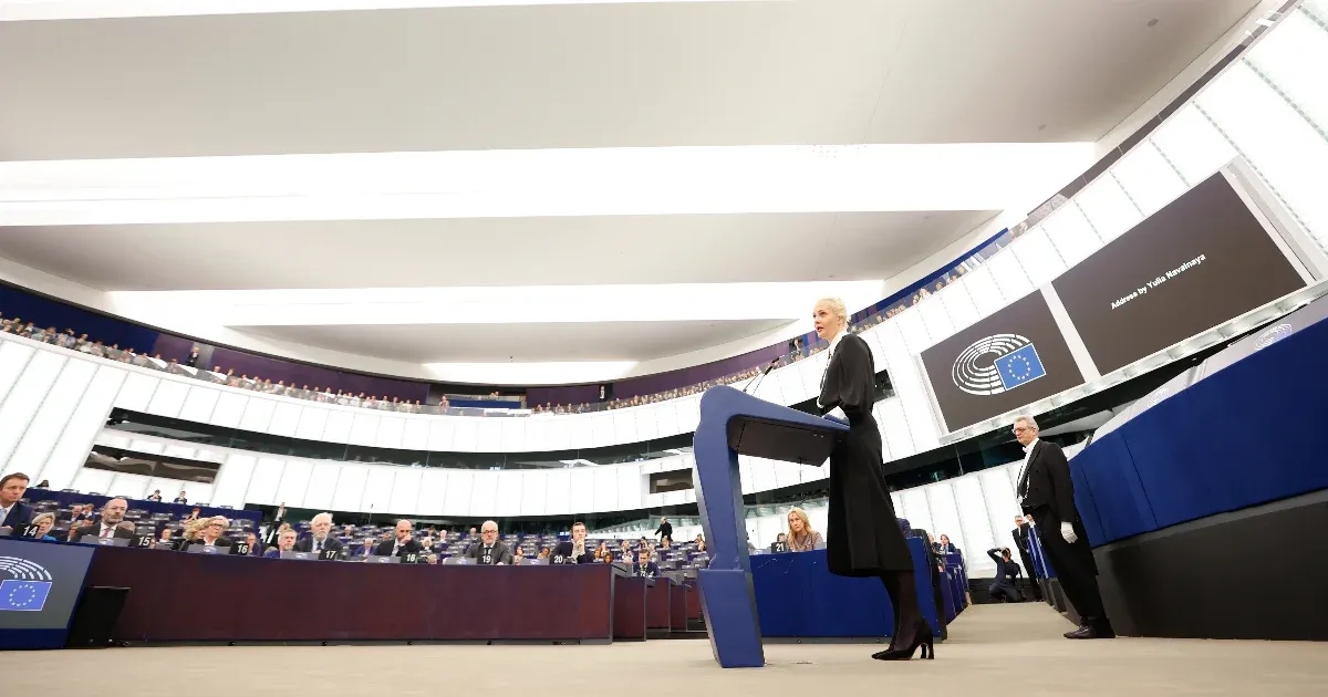 A fideszes képviselők nem voltak bent Navalnij özvegyének beszédénél A fideszes képviselők nem voltak bent Navalnij özvegyének beszédénél