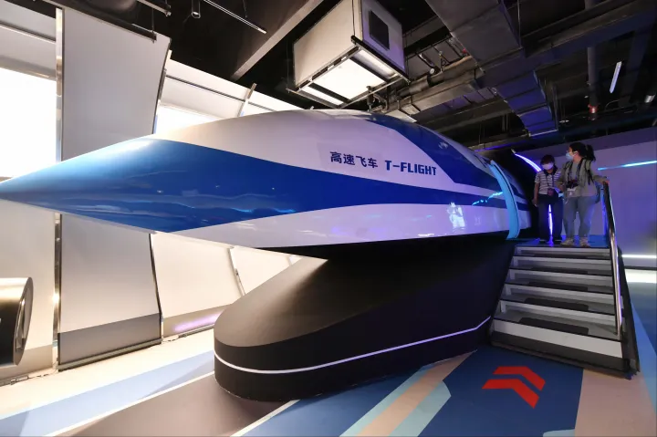 A kínaiak vonattal akarják megvalósítani a „földközeli repülést”