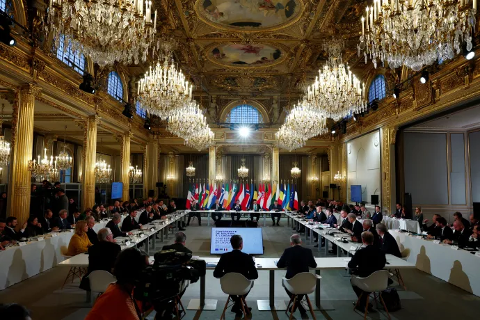 A 2024. február 26-i konferencia helyszíne az Elysée-palotában – Fotó: Gonzalo Fuentes / AFP