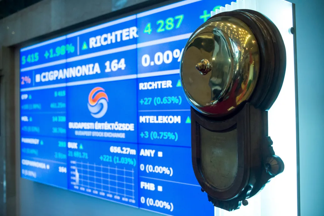 Tévés cápa és volt miniszter cégébe is be lehet szállni a tőzsde legkisebb piacán