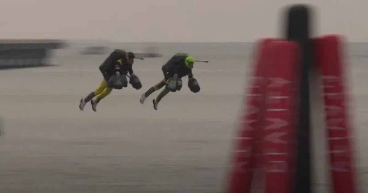 Megtartották a világ első jetpackversenyét