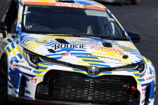 Nem szennyeznék, hanem tiszítanák a levegőt az autók, ezzel kísérletezik a Toyota