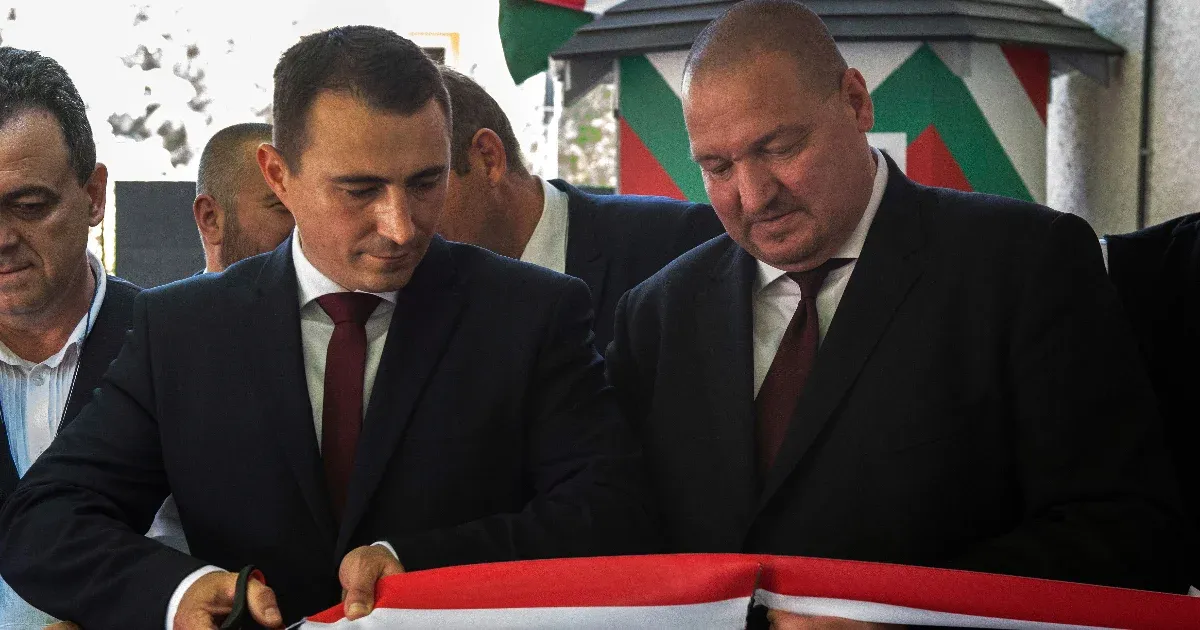 Durvul a Fidesz csepeli belháborúja, már közpénzlopást és maffiázgatást emlegetnek