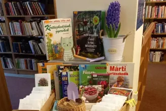 Virágmaggal ajándékozza meg kertészkedéssel kapcsolatos könyveinek olvasóit a Székelyudvarhelyi Városi Könyvtár