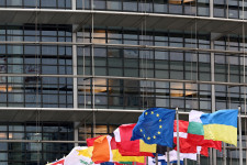 A magyar gazdaság növekedésén és a költségvetésen is segíthet az EU-tól érkező újabb kétmilliárd euró
