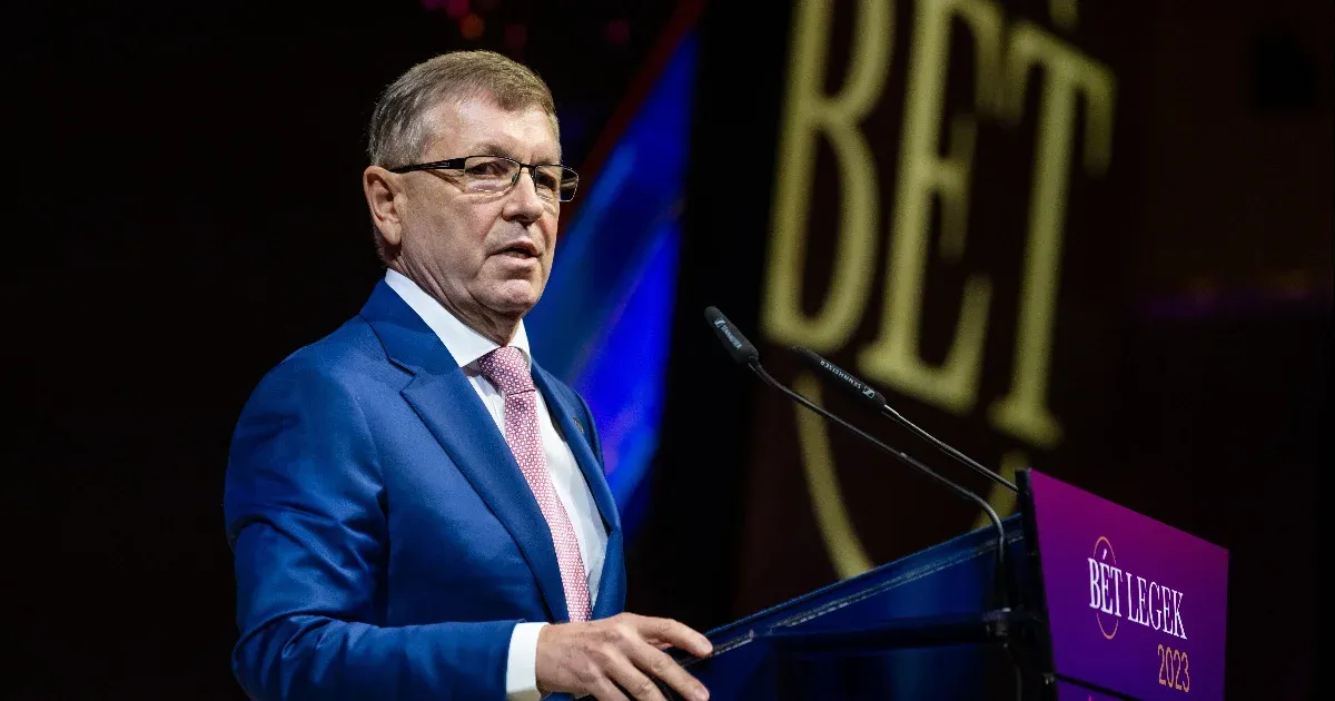 Bod Péter Ákos szerint a forint és az emberek isszák meg a levét a jegybank körüli felfordulásnak