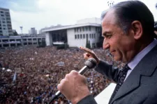 94 évet töltött Ion Iliescu: Sajnálok bizonyos incidenseket a forradalom utáni első időkből