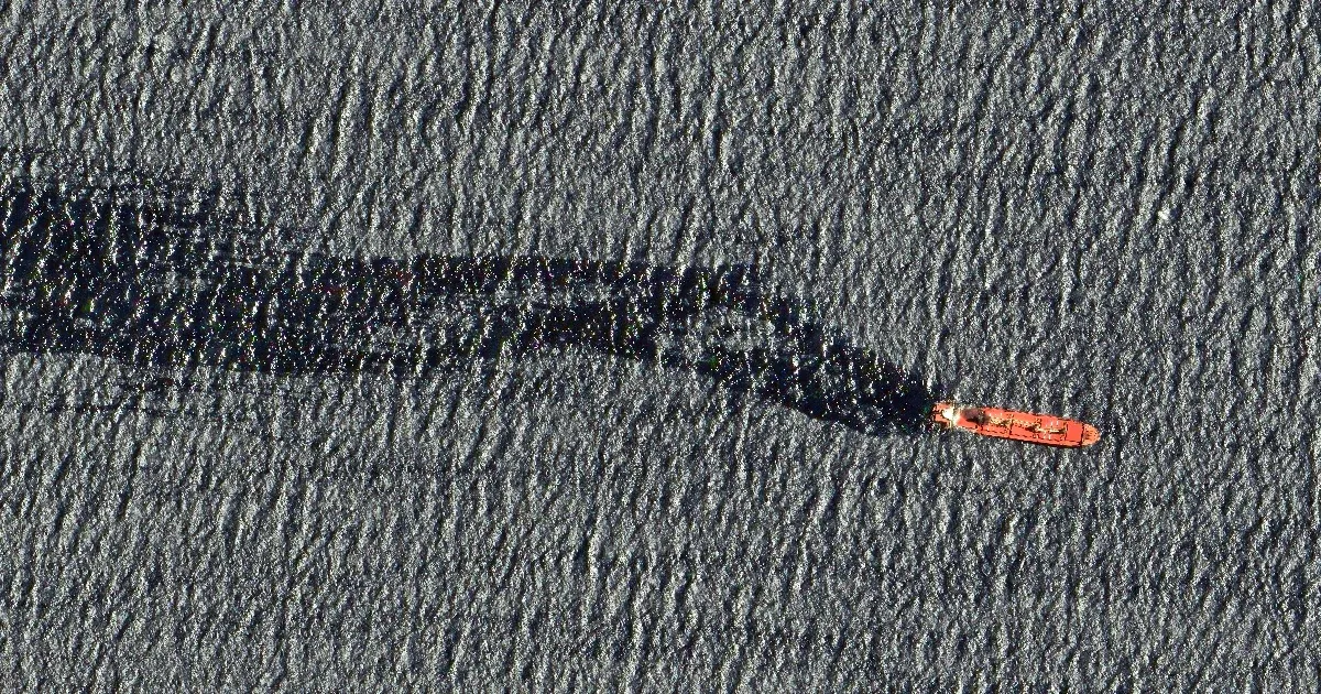 Tres grandes cables de datos fueron cortados bajo el Mar Rojo