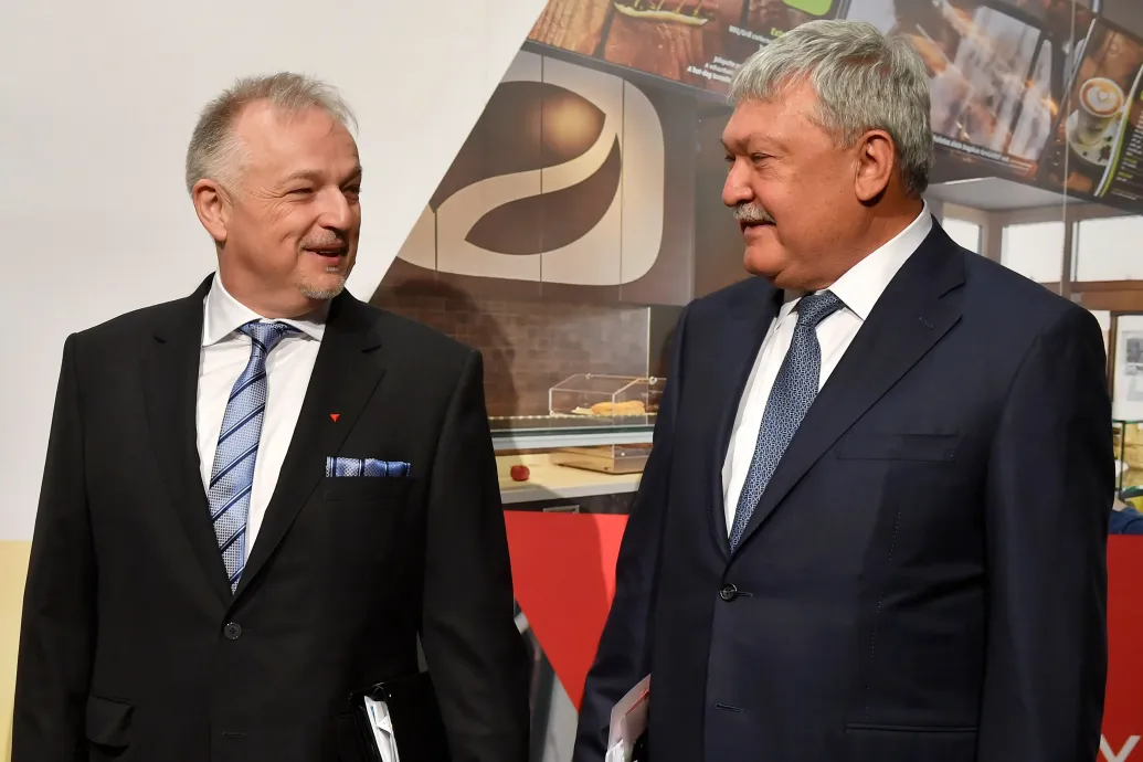 Vagyonkezelő alapítványokba teszik a pénzüket a NER-közeli milliárdosok