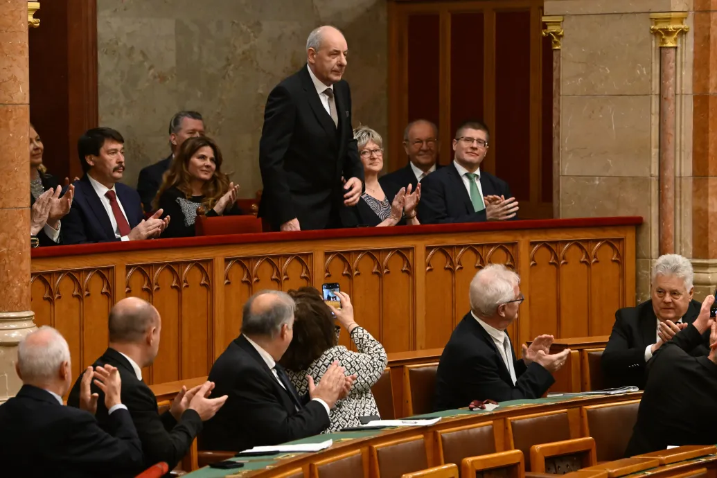 Volt kabinetfőnökét nevezte ki a Sándor-palota főigazgatójának Sulyok Tamás