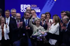 Újabb főbiztosi mandátumra jelölte Ursula von der Leyent az Európai Néppárt