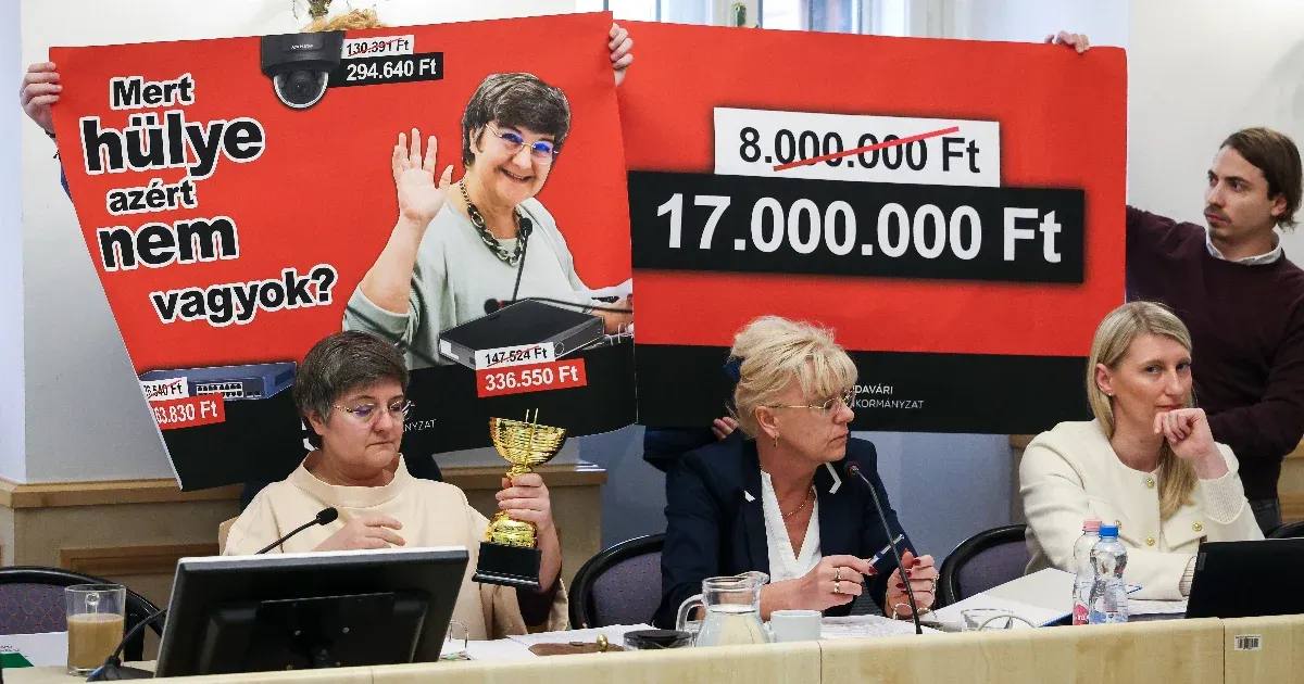 Korrupciós vád és idősektől elvett virágcsokrok – több fronton támad a Fidesz az I. kerület visszaszerzéséért