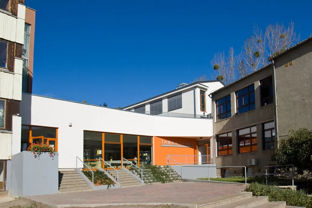 Politikai színtérre helyeződött át a vita, ezért nem akarja már átvenni a Tamári Áron Gimnáziumot a Gábor Dénes Egyetem