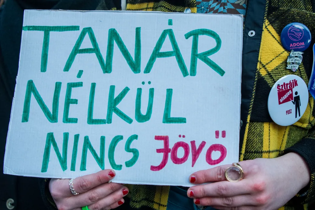 A státusztörvény idején mondtak fel, most visszamennének tanítani, de ez már nem olyan egyszerű