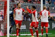 Harry Kane Bundesliga-történelmet írt, a Bayern egy nyolcast rúgott a Mainznak