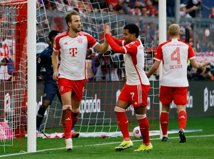 Harry Kane, Serge Gnabry és Mathijs De Ligt a Bayern München–Mainz-meccsen 2024. március 9-én – Fotó: Michaela Stache / Reuters