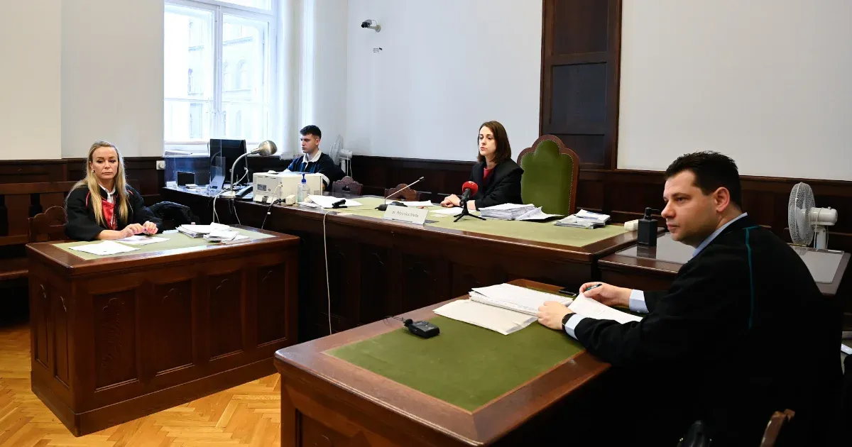 Tagad a fideszes expolgármester, aki a vád szerint iskolaigazgatóként gyerekeket fenyített
