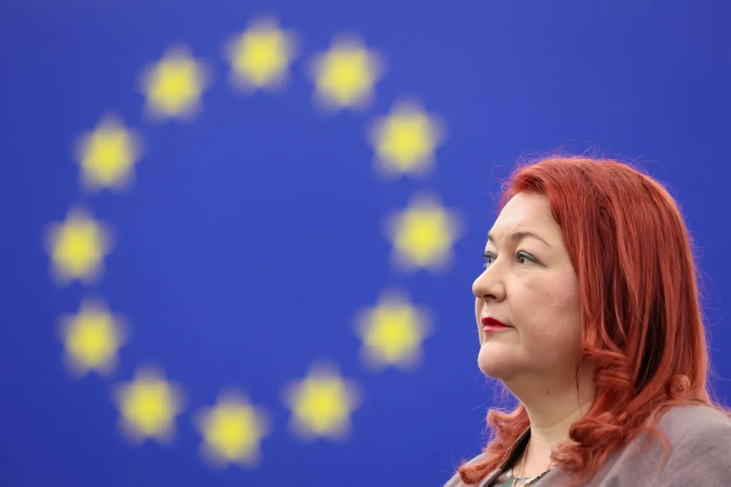 Fidesz: „Brüsszel” célja a média totális kontrollja