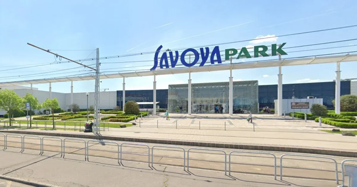 Vagyonőri intézkedés közben halt meg egy férfi a Savoya Parkban